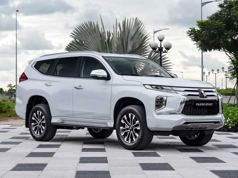 New Mitsubishi Pajero Sport Dầu 4x2 AT