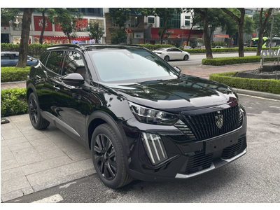 New Peugeot 2008 Premium - ĐEN