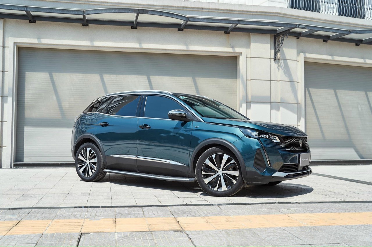 New Peugeot 3008 GT