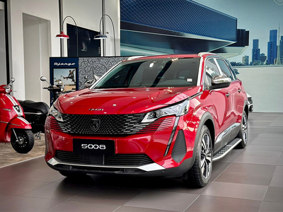 New Peugeot 5008 Pre