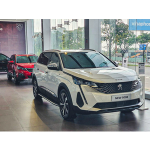 New Peugeot 5008 GT