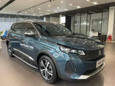 New Peugeot 5008 PREMIUM