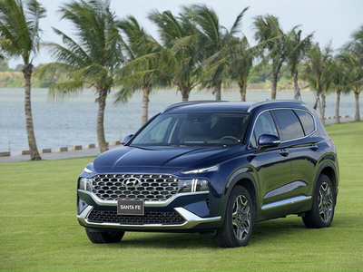 New Santa Fe 2.2 Dầu Tiêu chuẩn