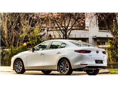 Mazda 3 1.5L Deluxe