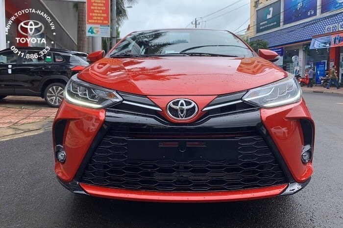 đầu xe toyota yaris 2026