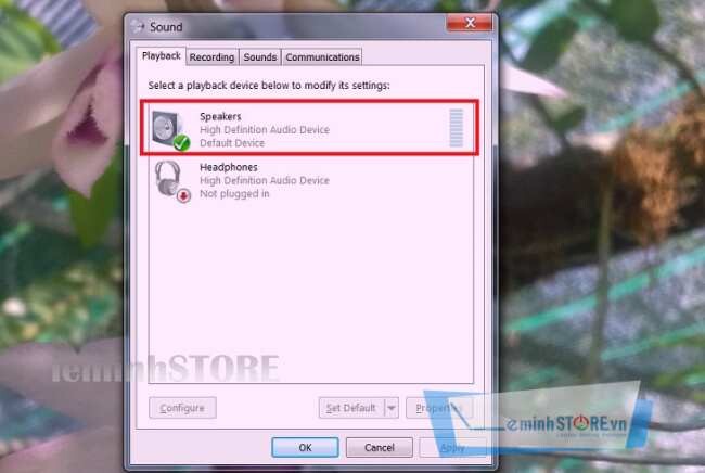 Chọn đúng Speakers làm mặc định