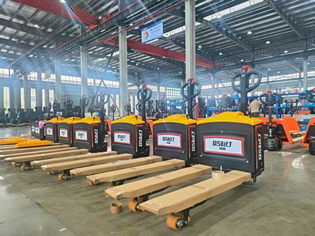 Khu vực sản xuất tại nhà máy QSLift
