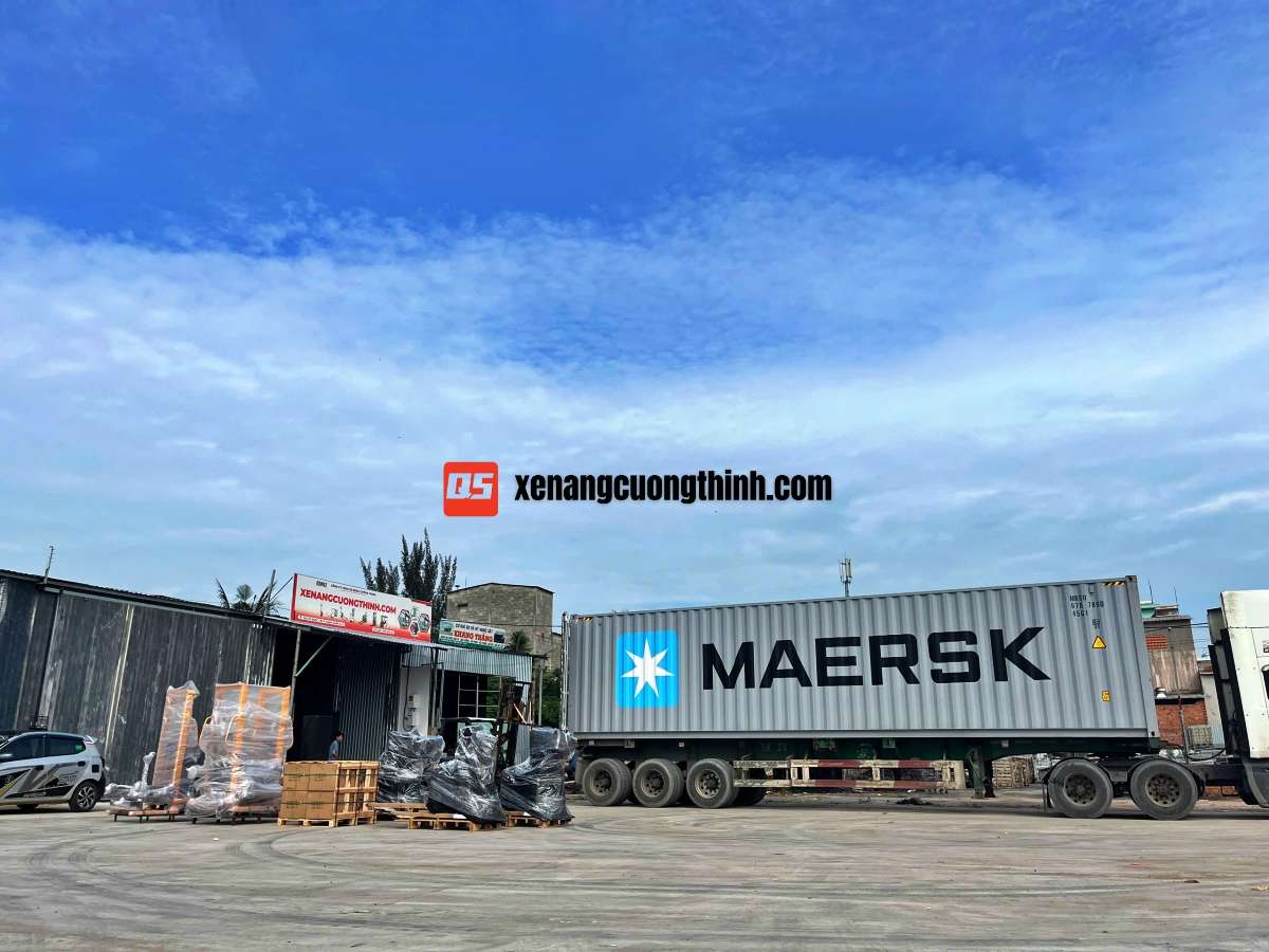 Xe nâng tại được nhập khẩu tại xe nâng Cường Thịnh