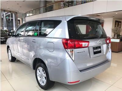 Toyota Innova 2.0 G