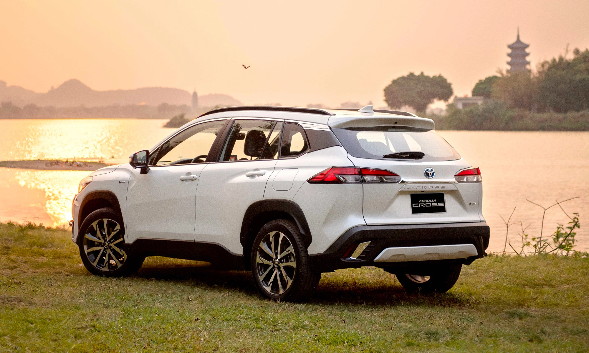 Những Ưu Điểm Vượt Trội Của Xe Gầm Cao: Vì Sao được người Việt ưa chuộng đến vậy?