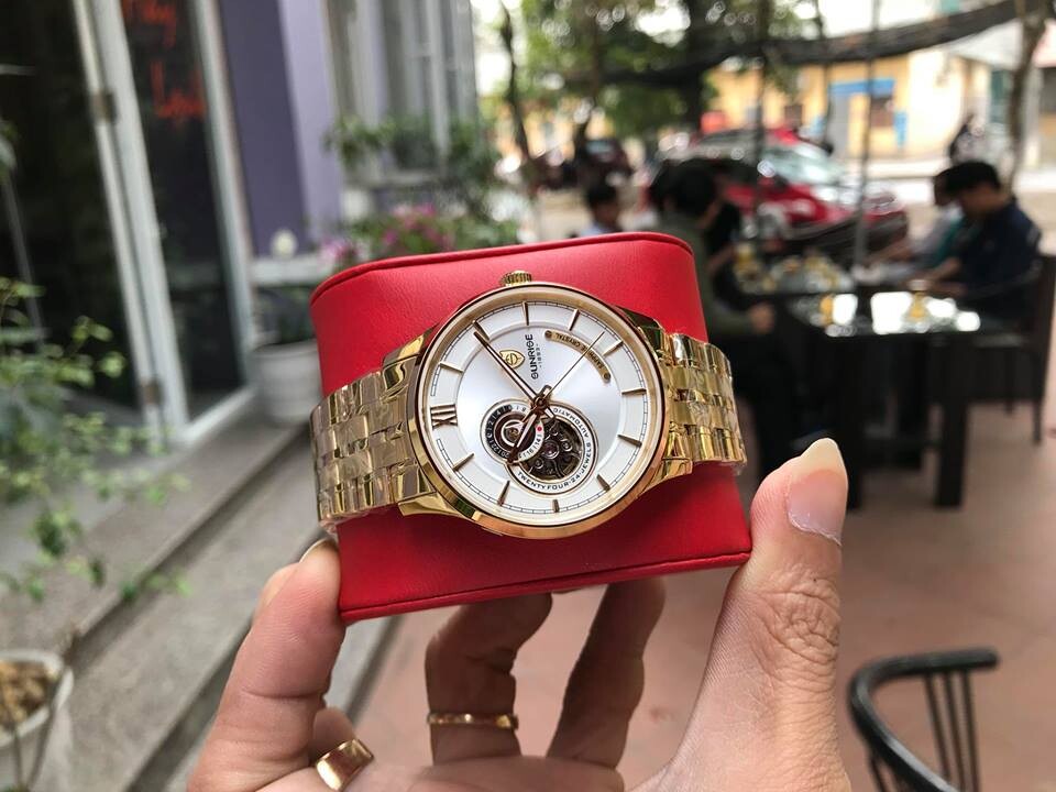 ĐỒNG HỒ CƠ SUNRISE 7002SC