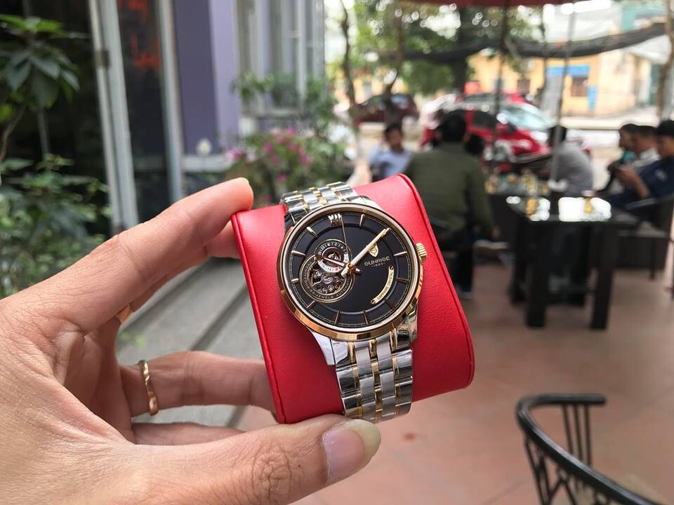 ĐỒNG HỒ CƠ SUNRISE 7002SC