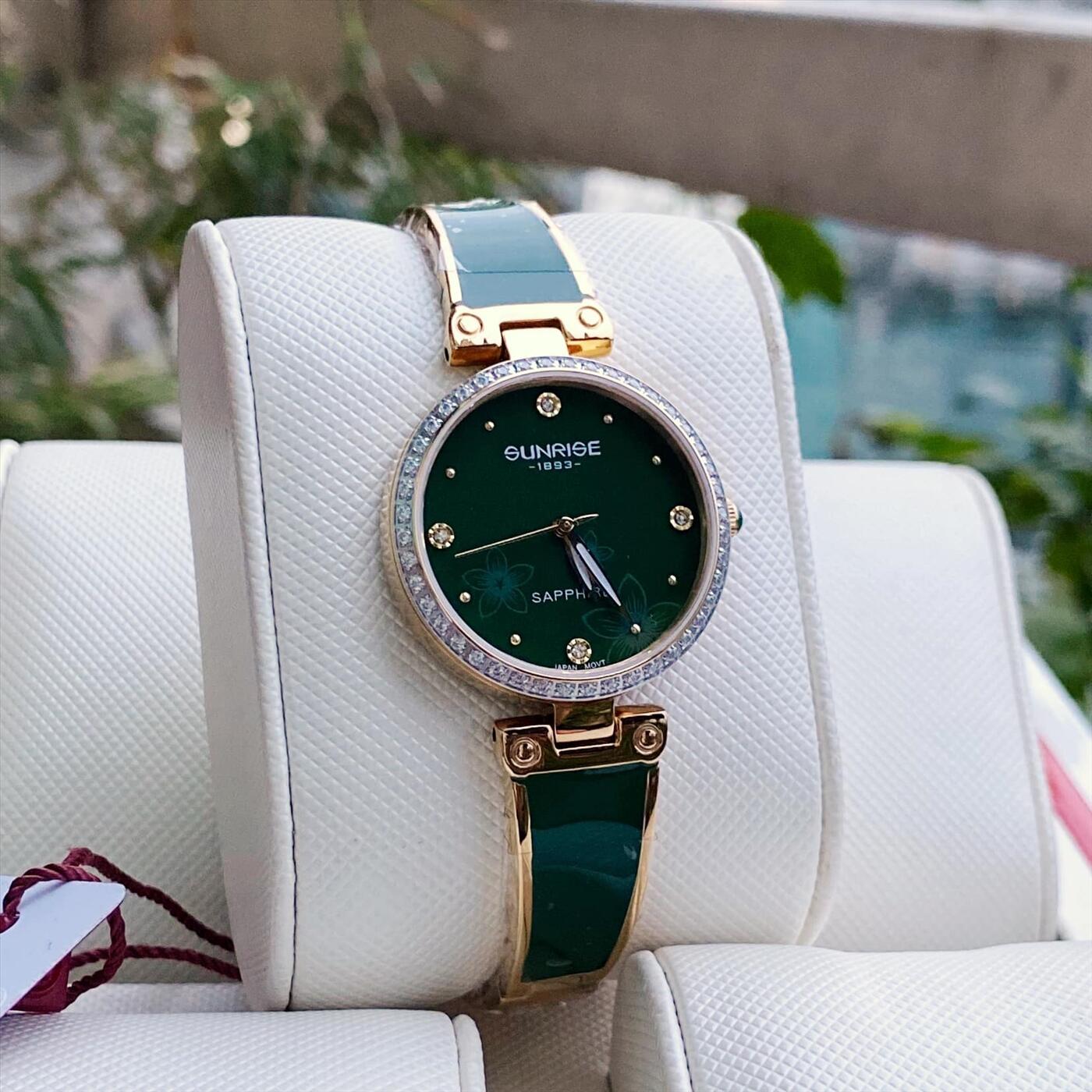 Đồng Hồ Sunrise Nữ Mặt Vuông 9991AA Đồng Hồ Sunrise Nữ Mặt Vuông 9991AA
