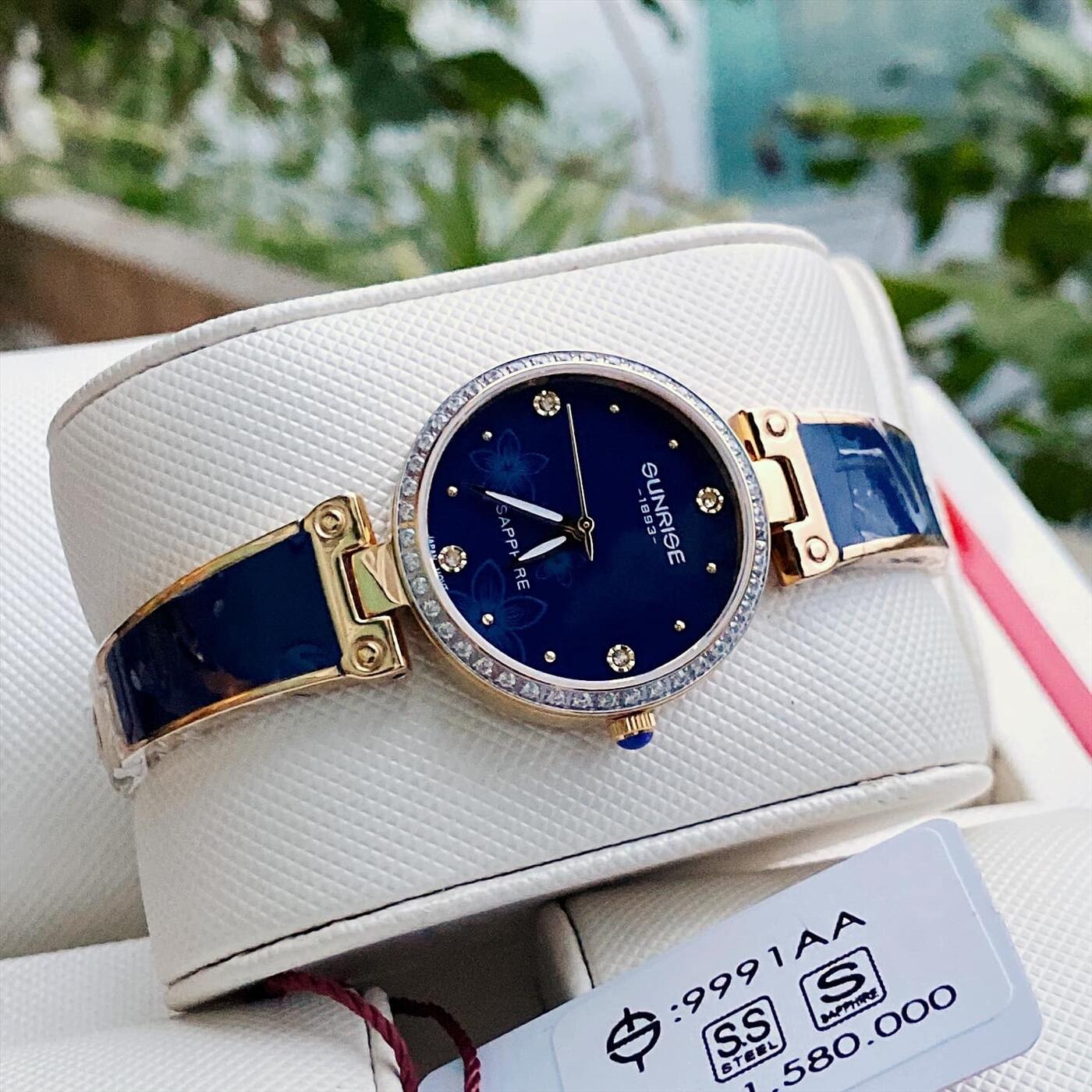 Đồng Hồ Nữ Sunrise Mặt Vuông 9991AA