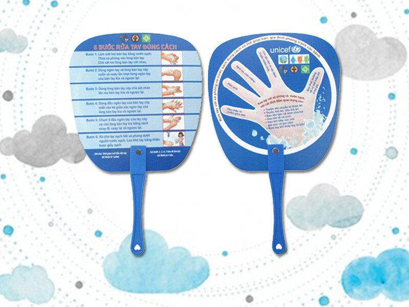 Cung cấp quạt nhựa quảng cáo giá rẻ, uy tín tại TPHCM - Phụng Nghi