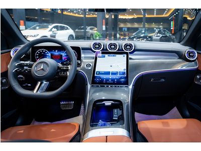 Mercedes-Benz GLC 300 4MATIC 2026