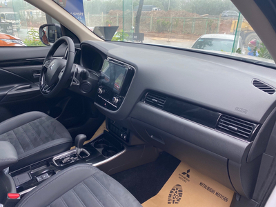 Mitsubishi Outlander 2.0 CVT 2024