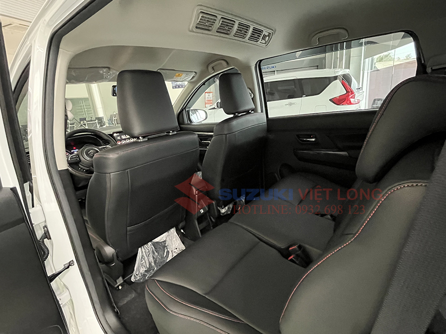 Maruti Suzuki Ertiga Smart Hybrid Vxi - Mahindra First Choice