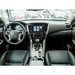 Mitsubishi Pajero Sport 4x2 AT Diesel