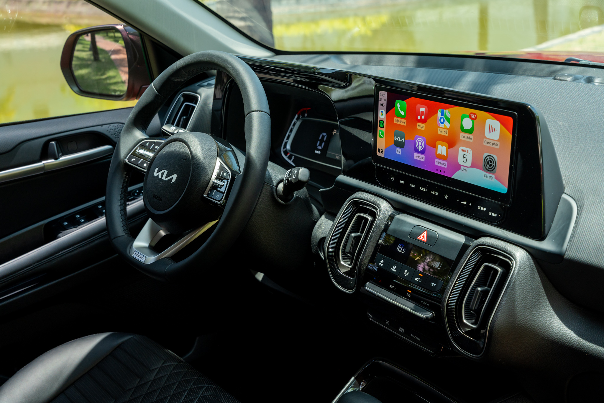 Tiện nghi giải trí của KIA New Sonet