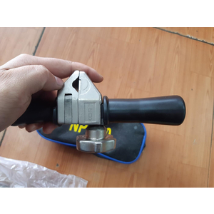 Dụng cụ bóc vỏ cáp điện KORT NP-400