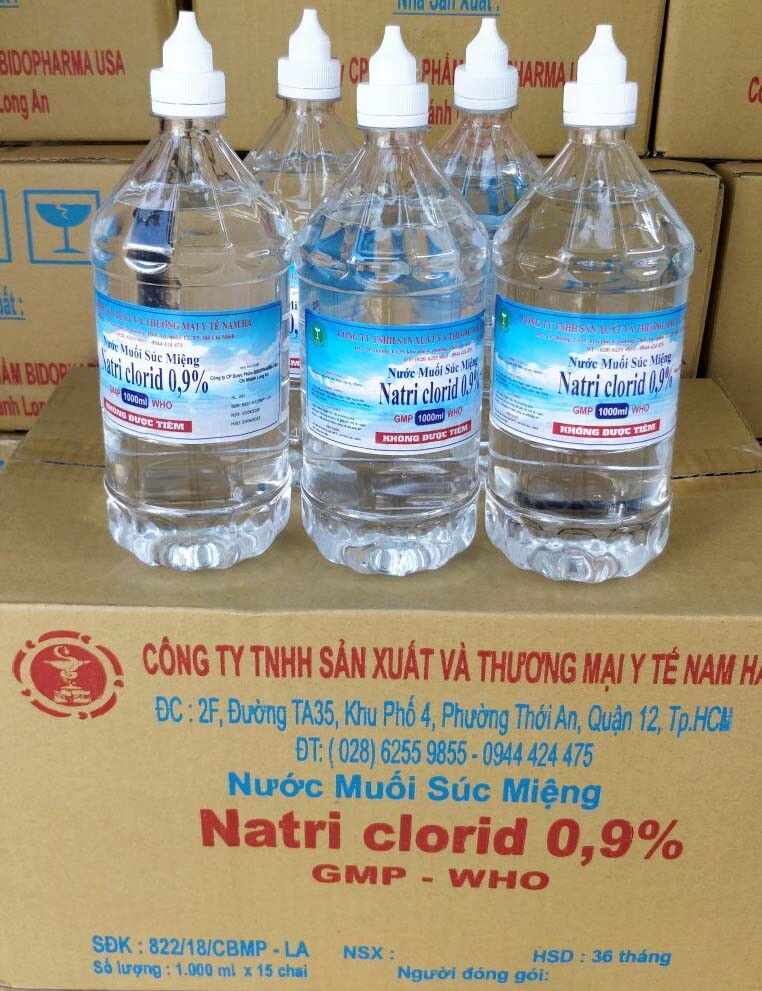 Nước muối súc miệng Natri Clorid 0.9% Nam Hà 1000 ml