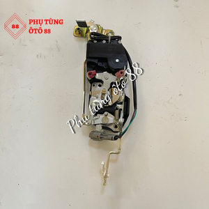 Ổ KHÓA NGẬM CÁNH CỬA XE ISUZU ĐỘNG CƠ 6WF1