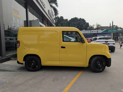 VinFast EC Van