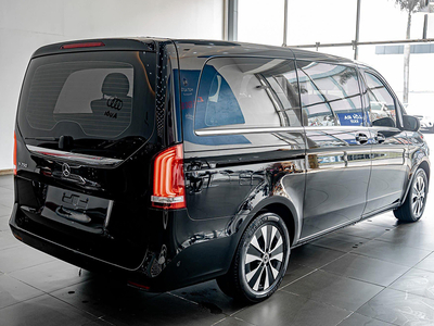 Mercedes-Benz V250 Luxury