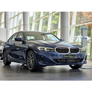 BMW 320i Sport Line LCI