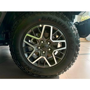 Jeep Wrangler Sahara