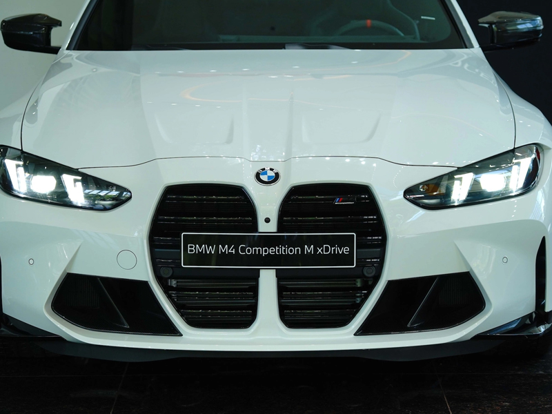 BMW M4 Competition M xDrive