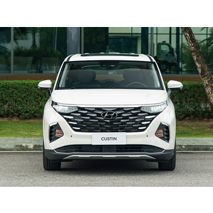 Hyundai Custin 1.5L Cao Cấp