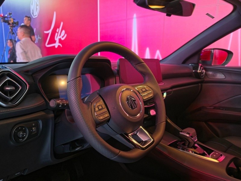 MG GT 1.5 Premium