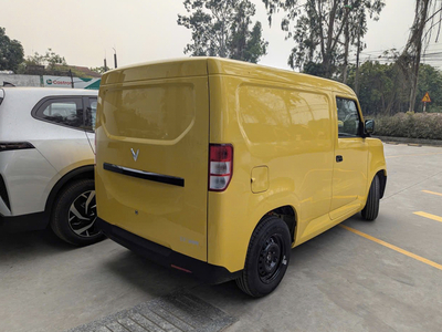 VinFast EC Van