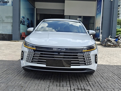 BYD Seal 5 Standard
