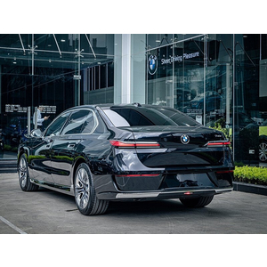 BMW 740i Pure Excellence 2023