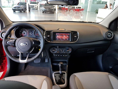KIA Soluto MT Deluxe