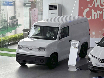 VinFast EC Van