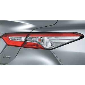 Toyota Camry 2.0Q 2023