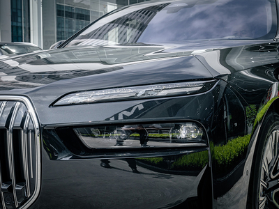 BMW 740i Pure Excellence