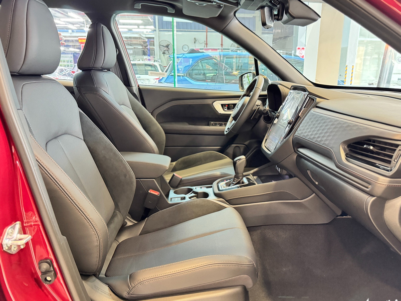 Subaru Forester 2.5 i-S EyeSight 2025