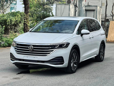 Volkswagen Viloran Premium 2025