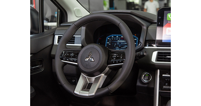 New Mitsubishi Xpander AT Premium