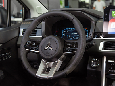 New Mitsubishi Xpander AT
