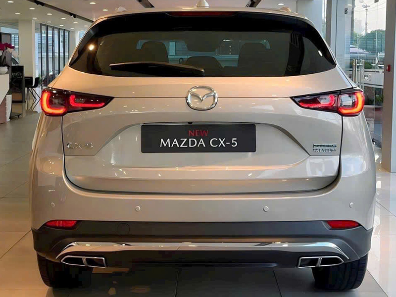 New Mazda CX-5 2.0L Premium Active