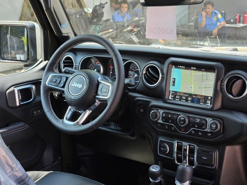 Jeep Wrangler Sport