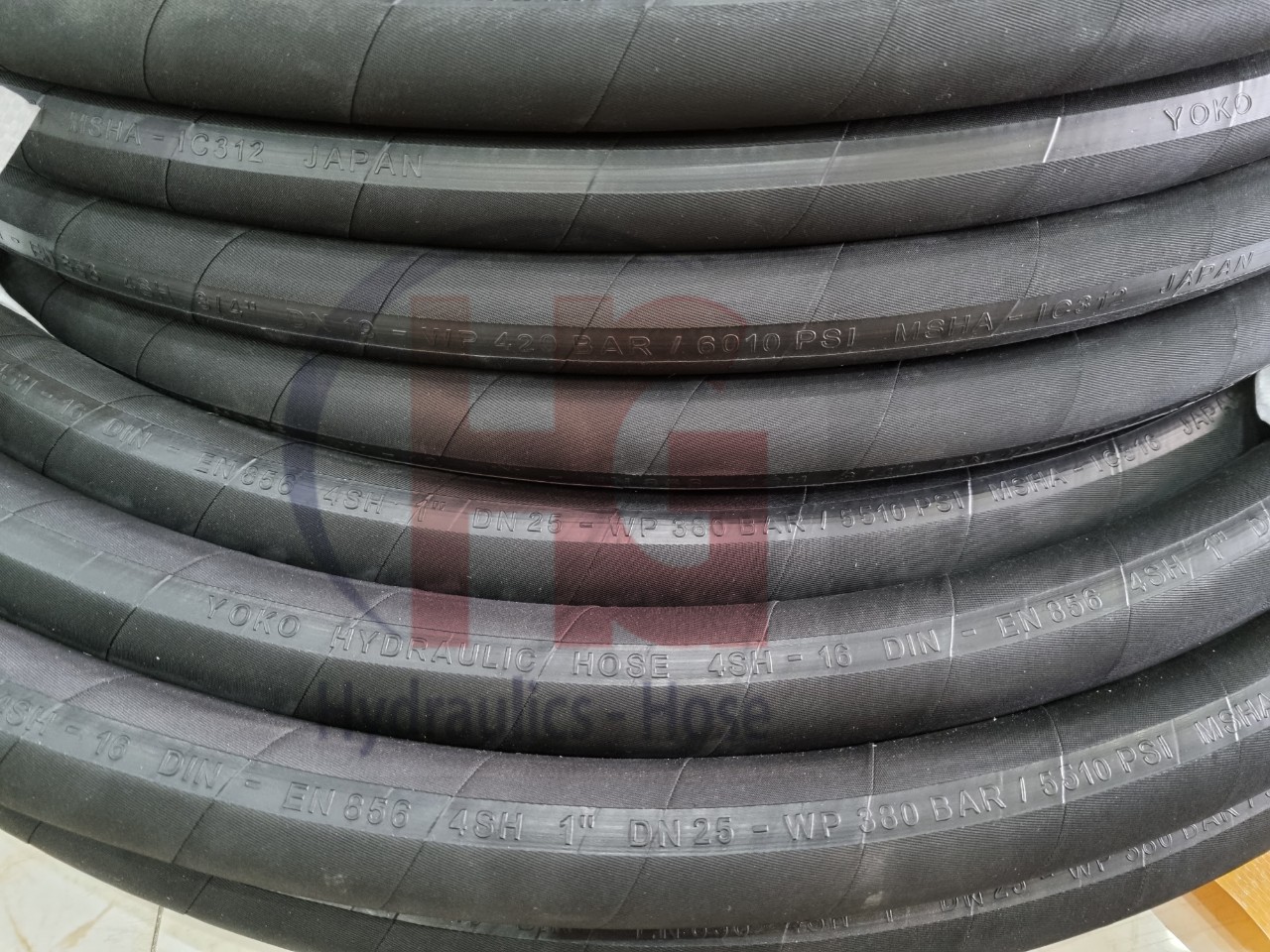 ỐNG DẦU THỦY LỰC YOKO 4 LỚP THÉP (DIN EN856 4SH)