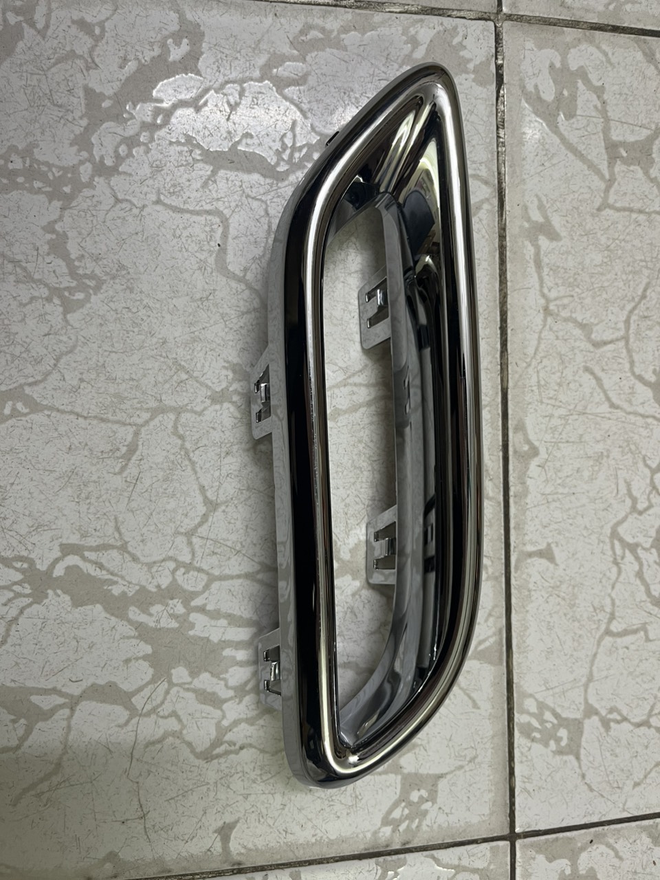 Ốp bô cản sau mạ Crom MG ZS