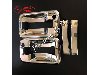 ỐP TAY MỞ CỬA  MẠ CROM ISUZU NPR, NQR, FVM